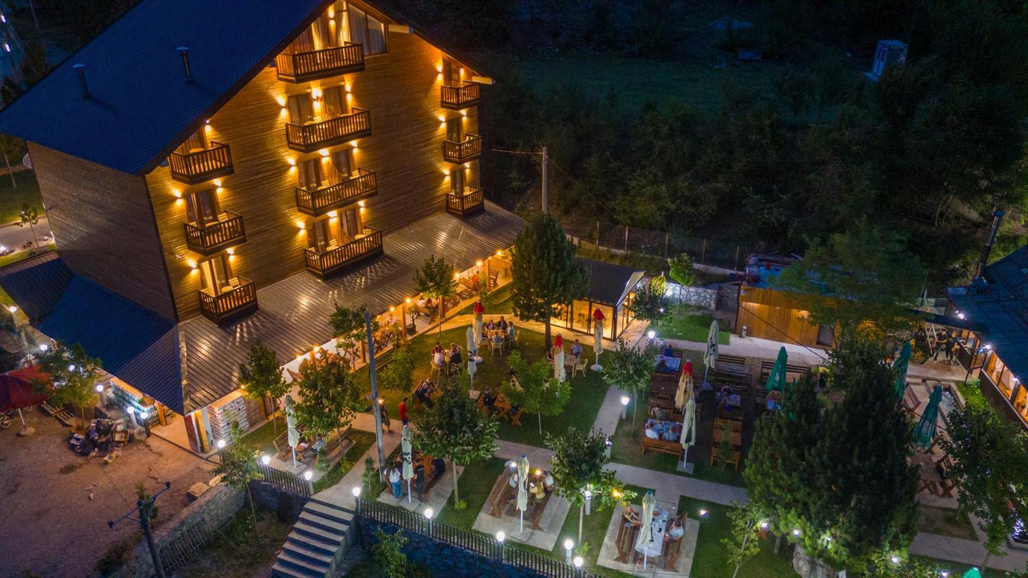 Hotel Jezerca Theth Eksteriør billede