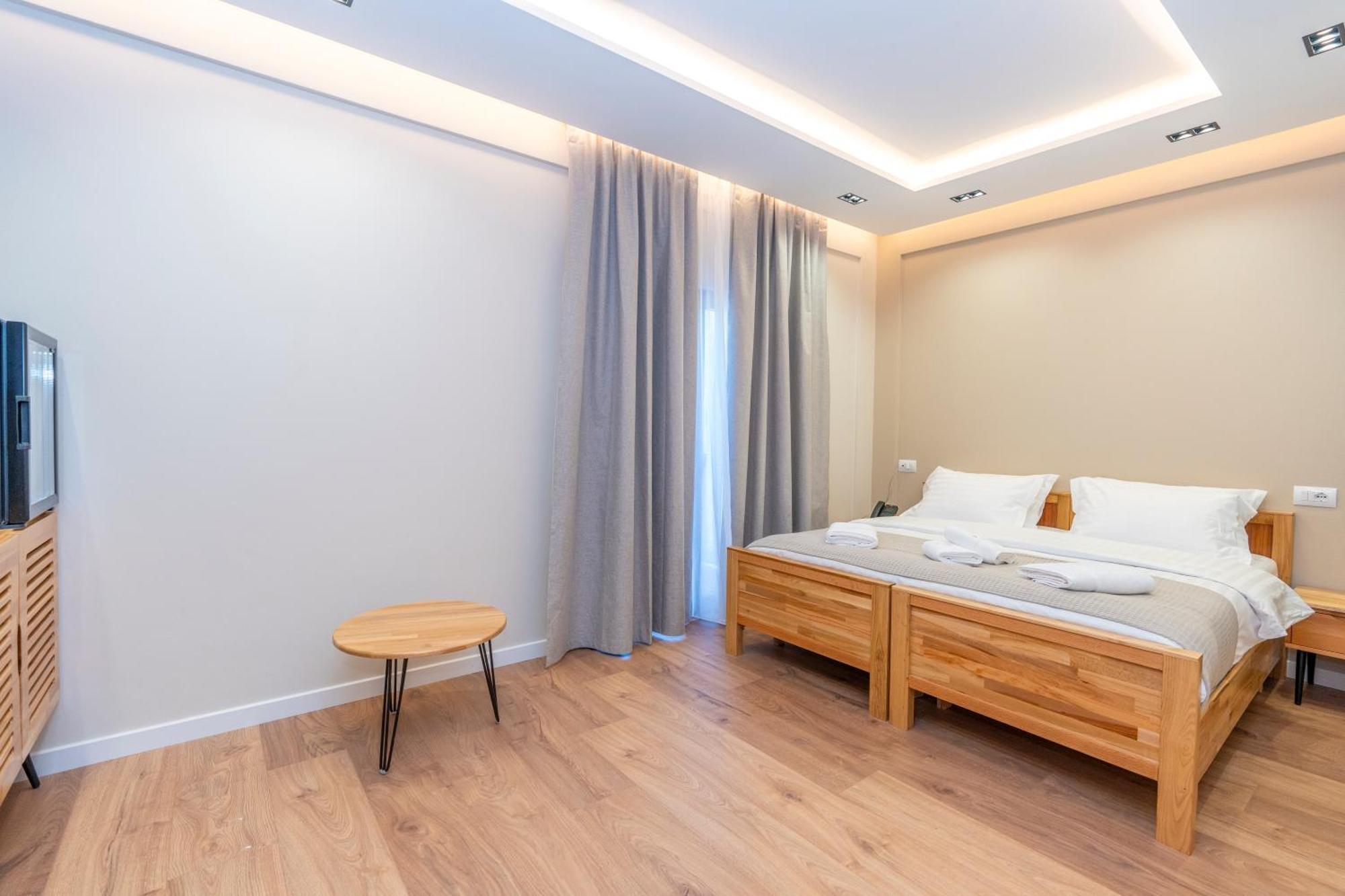 Hotel Jezerca Theth Eksteriør billede
