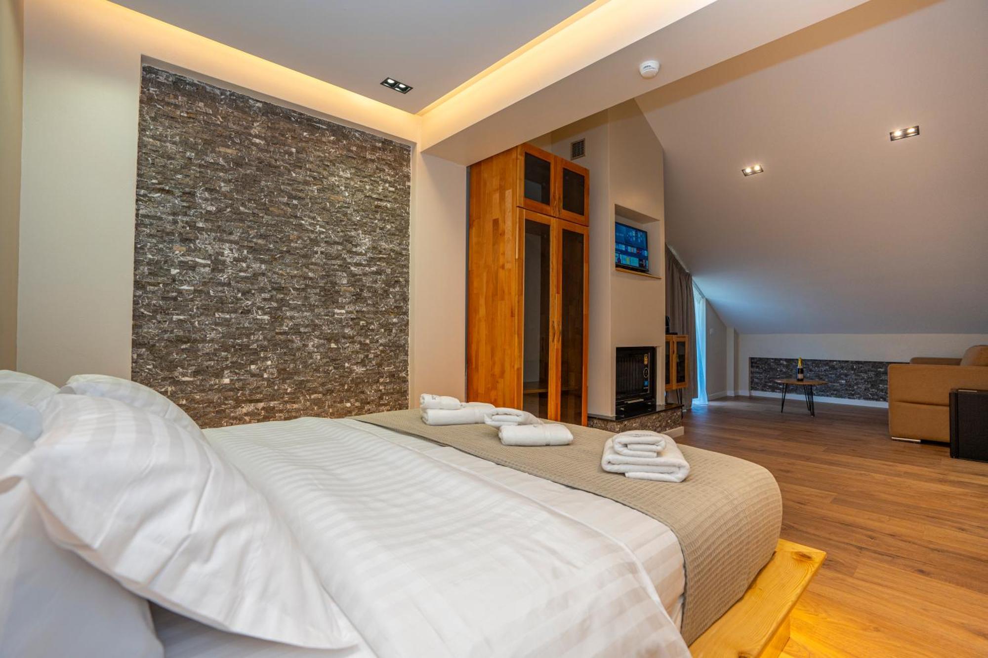 Hotel Jezerca Theth Eksteriør billede